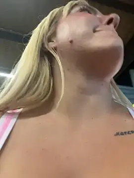 Stripchat Live Sex Cam of melisboa