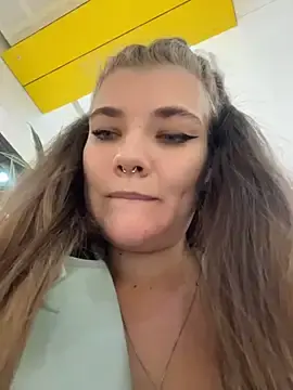 Stripchat Live Porn of Holy_Tereza