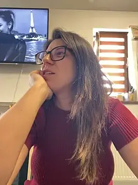 Stripchat Watch Live Sex Cams of NadiraNoor
