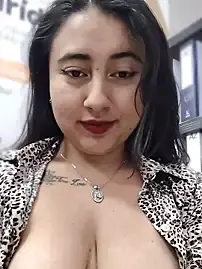 Stripchat Best live sex cam show of _Sarah-Office1