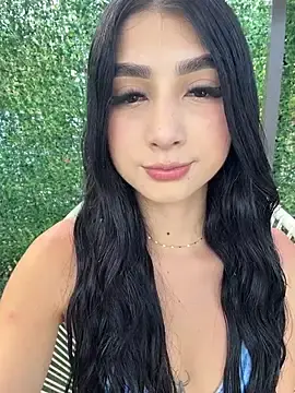 Stripchat Live Sex of BadLilAngelXXX