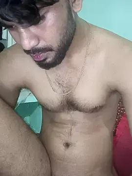 Stripchat Watch Live Sex Cams of Hotraj24