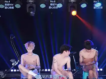 Stripchat Live Porn of AOA-boy
