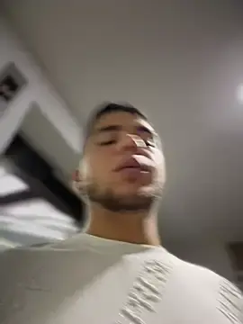 Stripchat Live Sex Cam of Nathan_mason_
