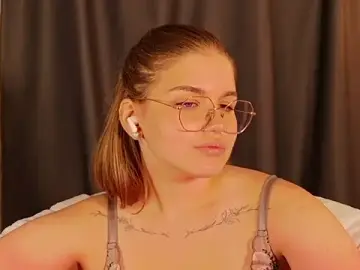 Stripchat Live Porn of SophieMurrr