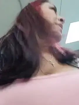 Stripchat Nude Webcam of _Kamy_Hot