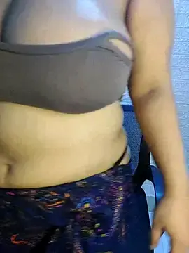 Stripchat Free Porn Cam of Adiba_2