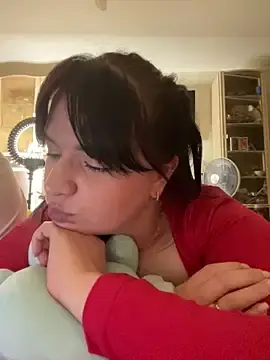 Stripchat Free Live Porn of Poly_Nick