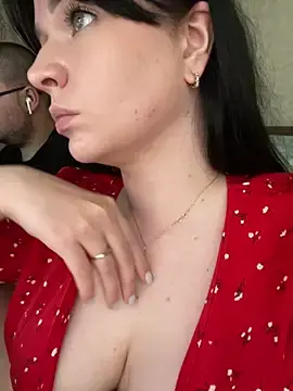 Stripchat Watch Live Sex Cams of Poly_Nick