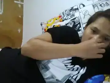 Stripchat Live Sex Cam of Silly_Girl21