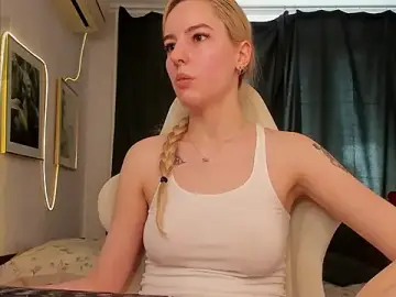 Stripchat Adult Webcams of Fire_moth