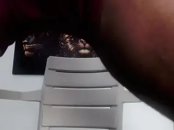 Stripchat Free Porn Cam of drake_brwon_23