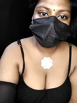 Stripchat Sex Chat of Tamil_Kanmani