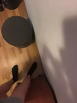 Stripchat Free Porn Cam of MassiveMask