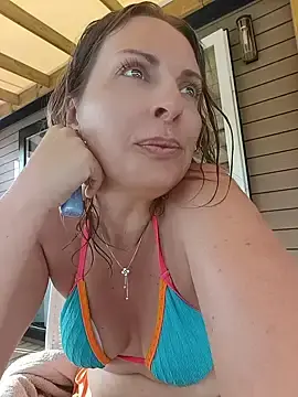 Stripchat Free Live Porn of Jade_Emeraud