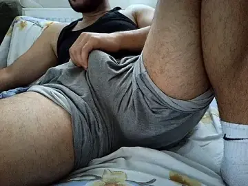 Stripchat Free Live Porn of bigdickguy21cm