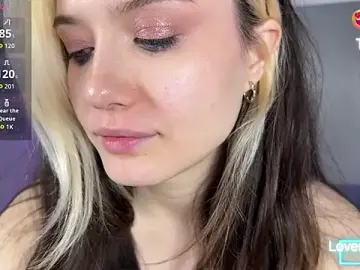 Stripchat Live Sex of _blowjob_queen