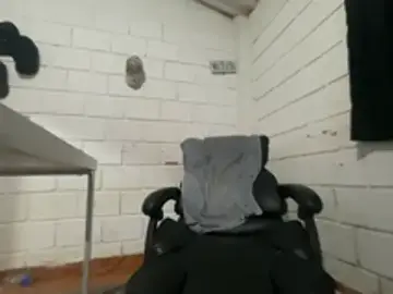 Stripchat Live Porn of Max_TheHorseDick