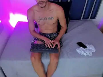 Stripchat Live Sex of Damiam_23