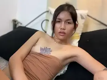 Stripchat Best live sex cam show of Larathegr8t