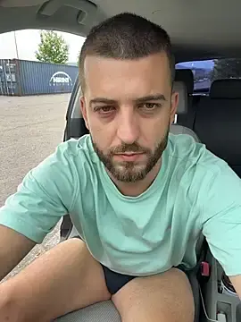 Stripchat Private Sex Chat of Pablo_Hornyguy95