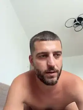 Stripchat Sex Chat of Pablo_Hornyguy95
