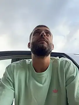 Stripchat Sex Chat of Pablo_Hornyguy95