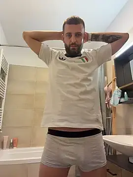 Stripchat Private Sex Chat of Pablo_Hornyguy95