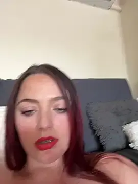Stripchat Live Sex of Alexsia_riley