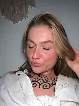 Stripchat Free Live Porn of Goldi159