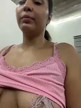 Stripchat Nude Webcam of mariatudulceadiccion