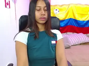 Stripchat Nude Webcam of Celesteevanss_
