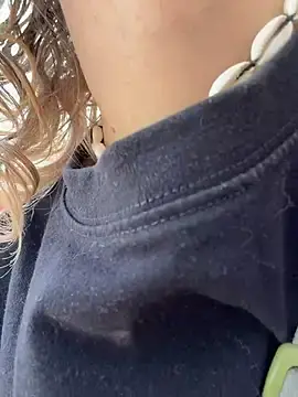 Stripchat Free Porn Cam of RinaMood