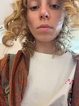 Stripchat Best live sex cam show of RinaMood