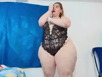 Stripchat Best Webcam of dominant_hipss