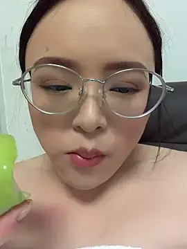Stripchat Free Porn Cam of kehanbaby