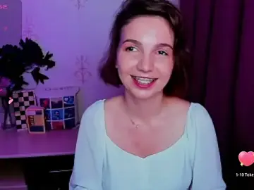 Stripchat Adult Webcam of KindHazelHere_