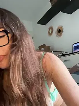 Stripchat Best Webcam of Eyline