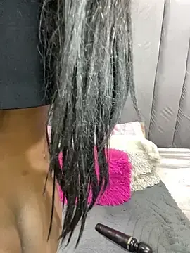Stripchat Live Sex of LonelyQueenxx25
