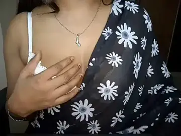Stripchat Sex Cam of Lilly_star1