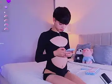 Stripchat Live Sex Cam of sebbyrose
