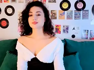Stripchat Free Porn Cam of Maya_Rogerss