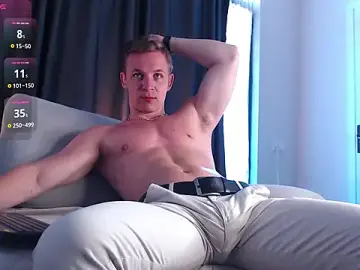 Stripchat Watch Live Sex Cams of S3Xyes