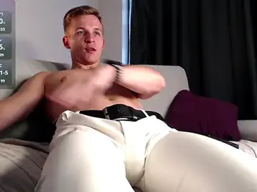 Stripchat Best Webcam of S3Xyes