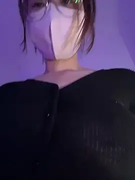 Stripchat Free Live Porn of sweet_chilli_girl