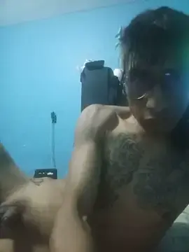 Stripchat Free Porn Cam of Crazygrillo69