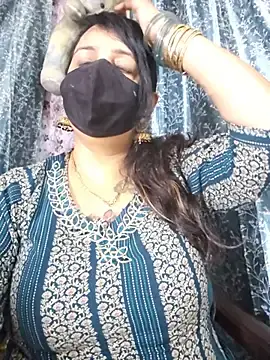 Stripchat Adult Webcam of cute-tanvi
