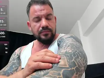 Stripchat Sex Chat of musclemonster31
