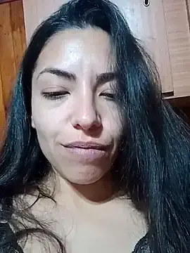 Stripchat Adult Webcam of CasiTuya