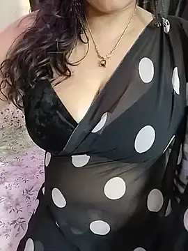 Stripchat Sex Cam of kaamuk_shweta